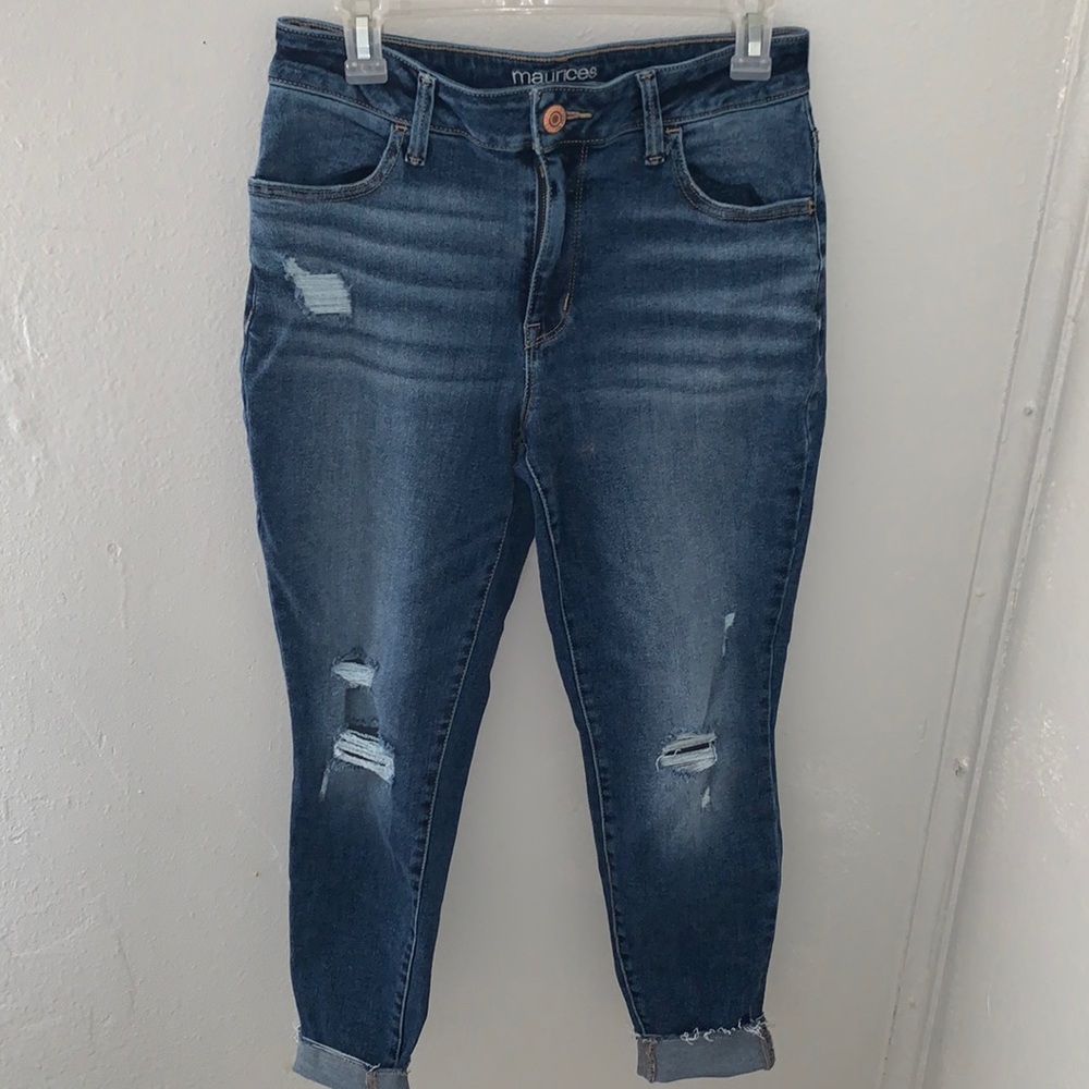 Maurices high-rise capris sz medium/ 9-10